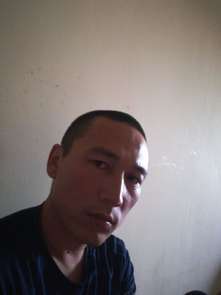  21086356  , 39 ,    