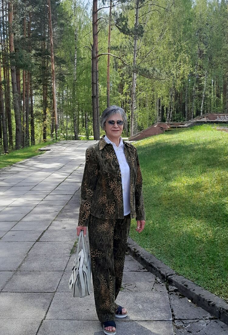  ,   Tatjana, 67 ,  
