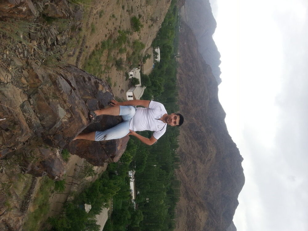 ,   Mansur, 35 ,   