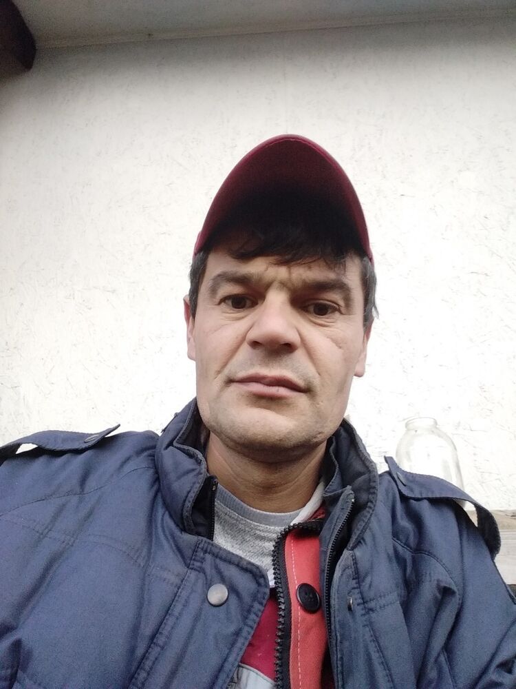  -,   Akmal, 47 ,   ,   , c 