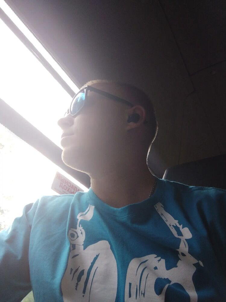  ,   Vlad, 33 ,   ,   , c 