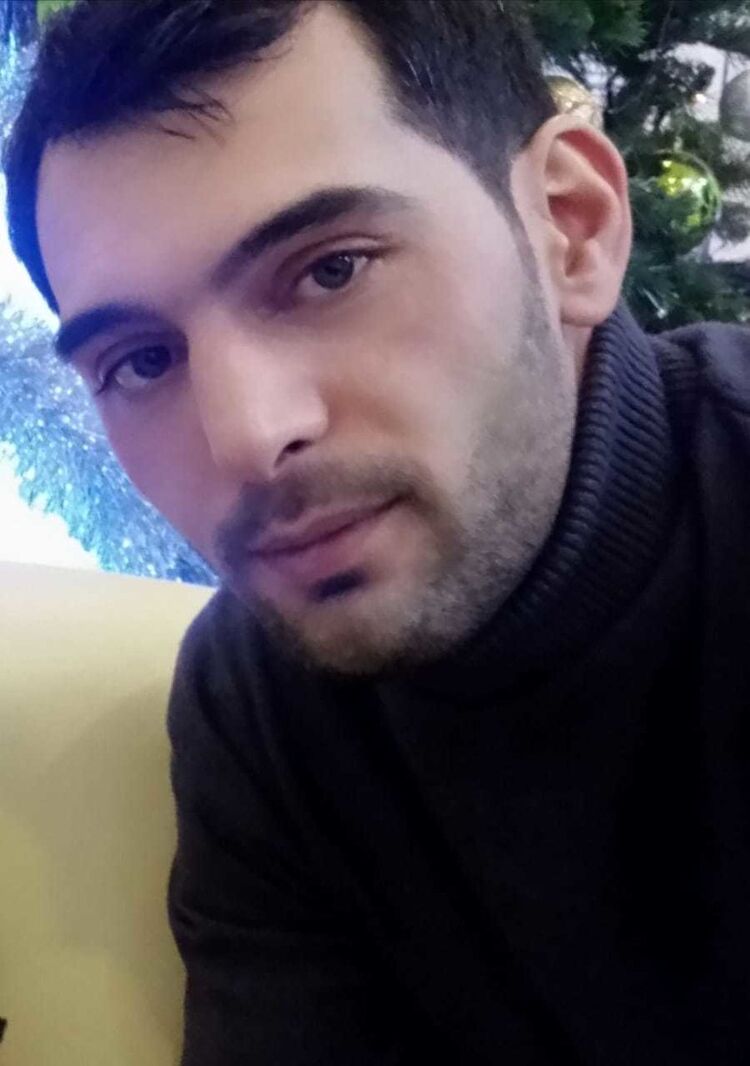 ���� 18988116 ������� ������, 37 ���, ���� ���������� � ������������