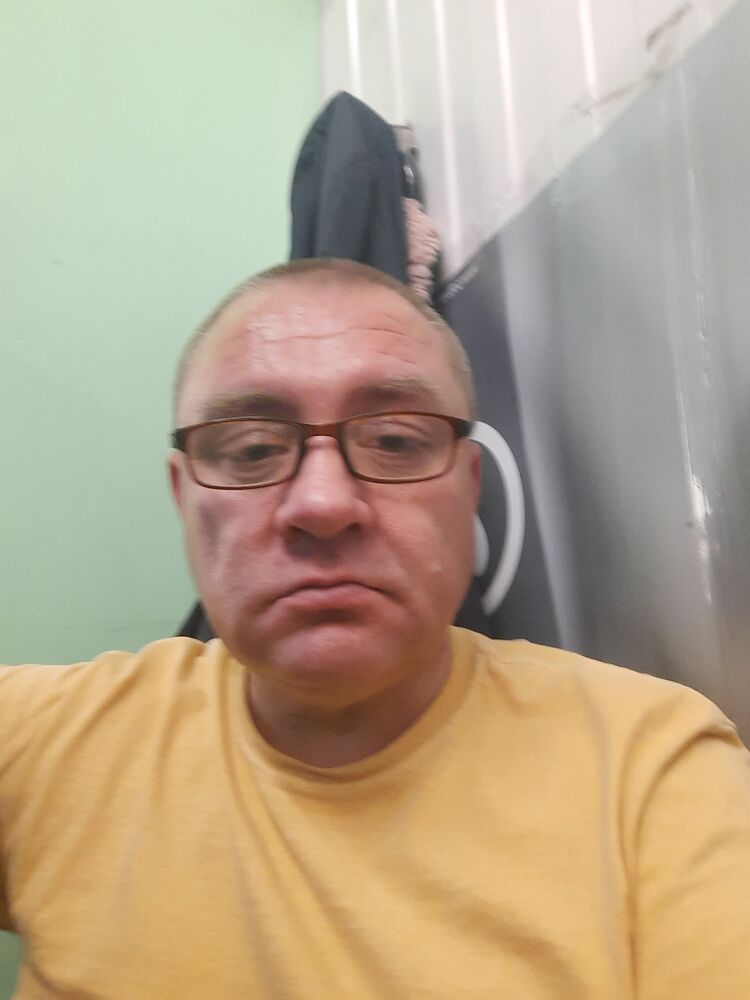  43799576  , 49 ,    
