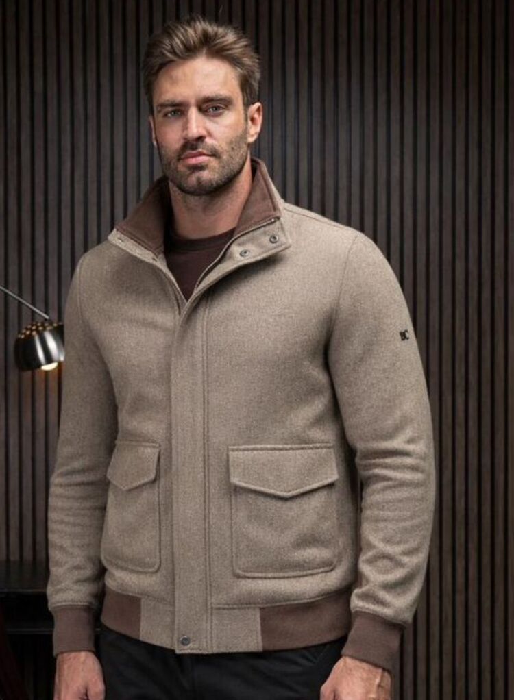 ���������� ��������, ���� ������� Karen, 39 ���, ������������ ��� ������, ����� � ���������, c�������� ���������