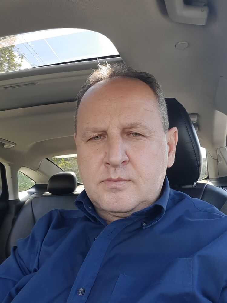  31572946  Nicolae, 59 ,    