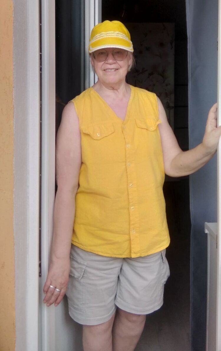  52571126  NeMasha, 64 ,    -