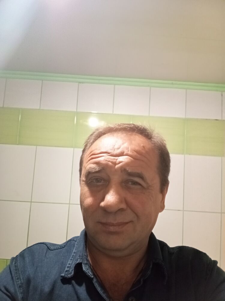  46280526  , 53 ,    