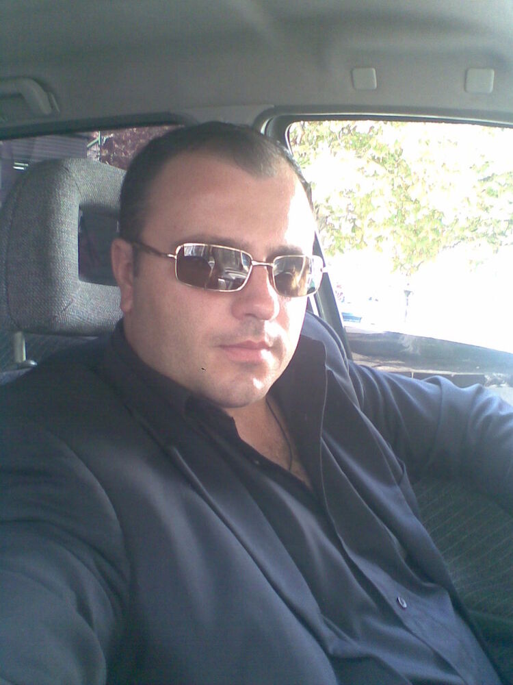  7226876  Gia, 44 ,    