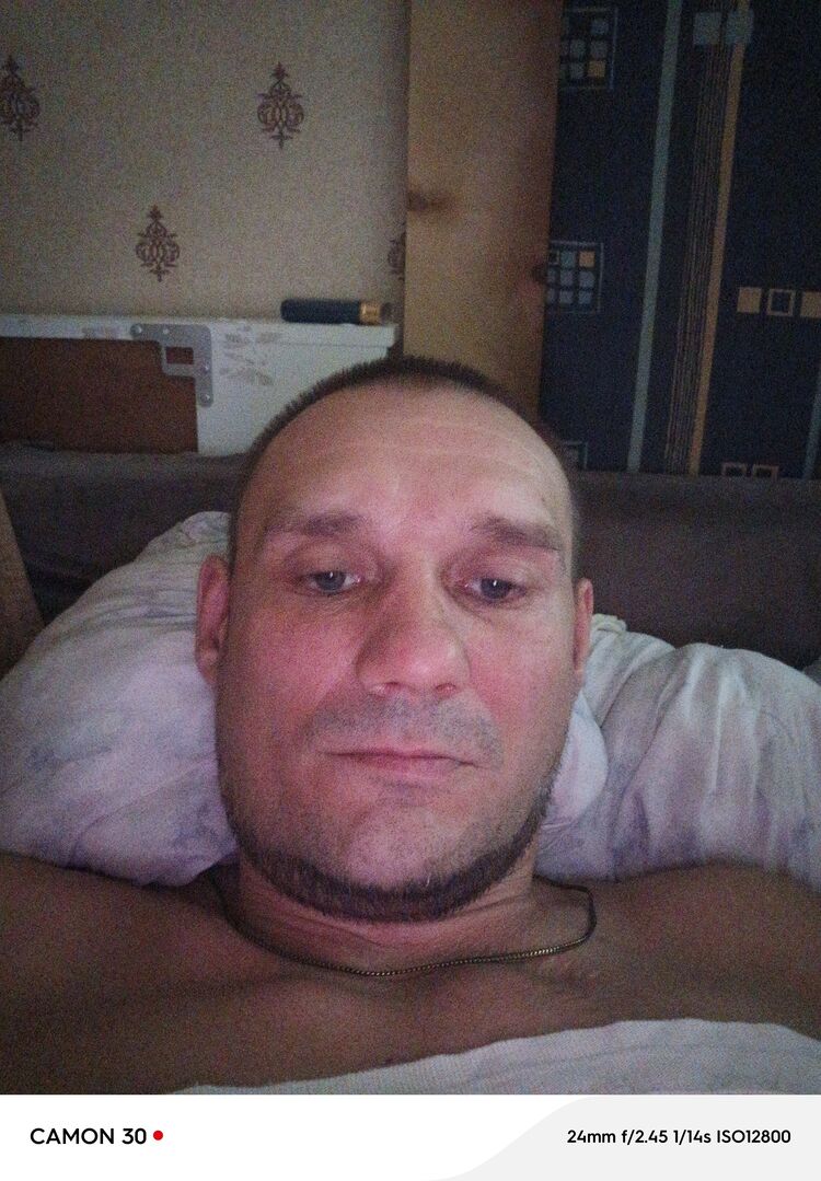  49573426  , 40 ,    -