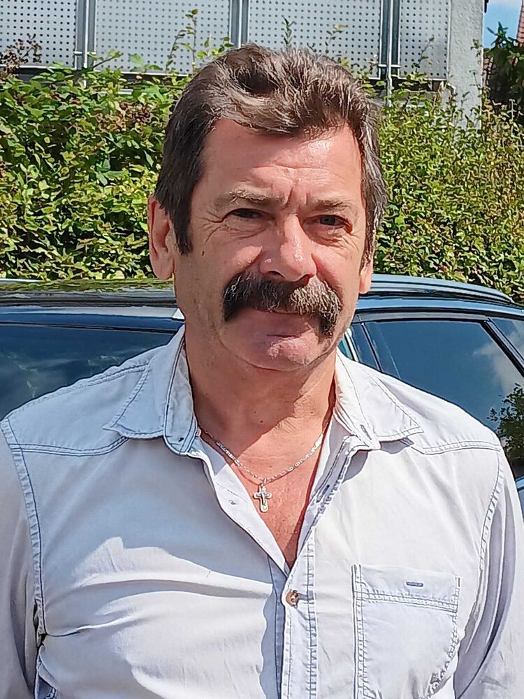 ���� 55793636 ������� ������, 62 ����, ���� ���������� � Stuttgart