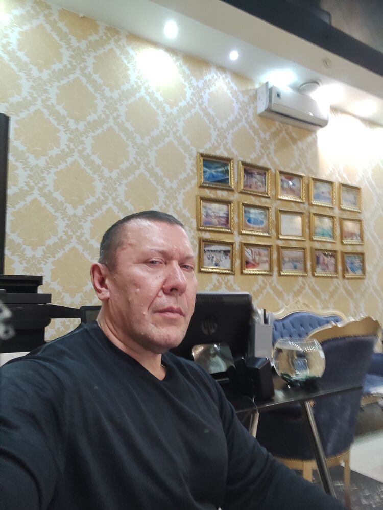  48843926  , 46 ,    