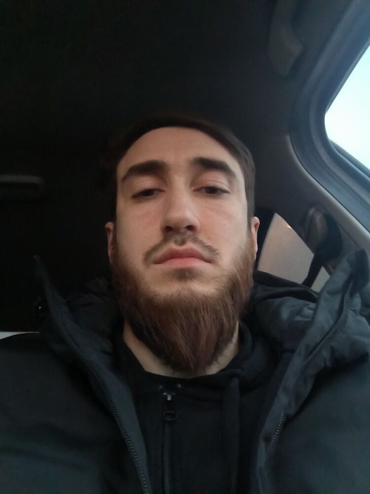  38819516  Rusik, 35 ,    