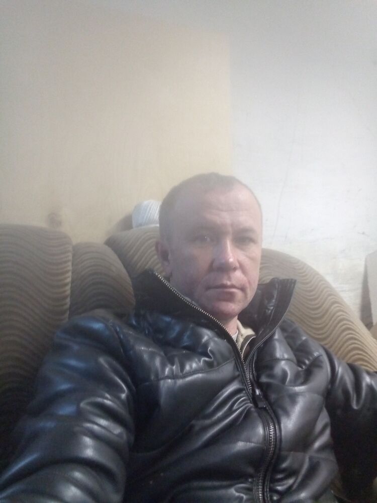  48485656  , 44 ,    