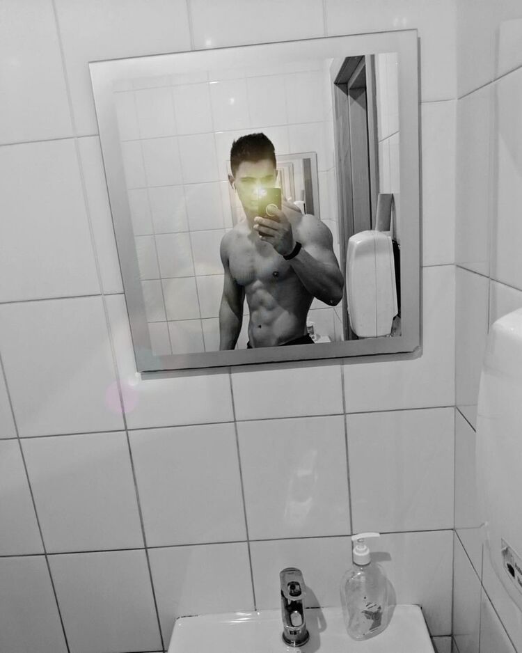  24747366  , 24 ,    
