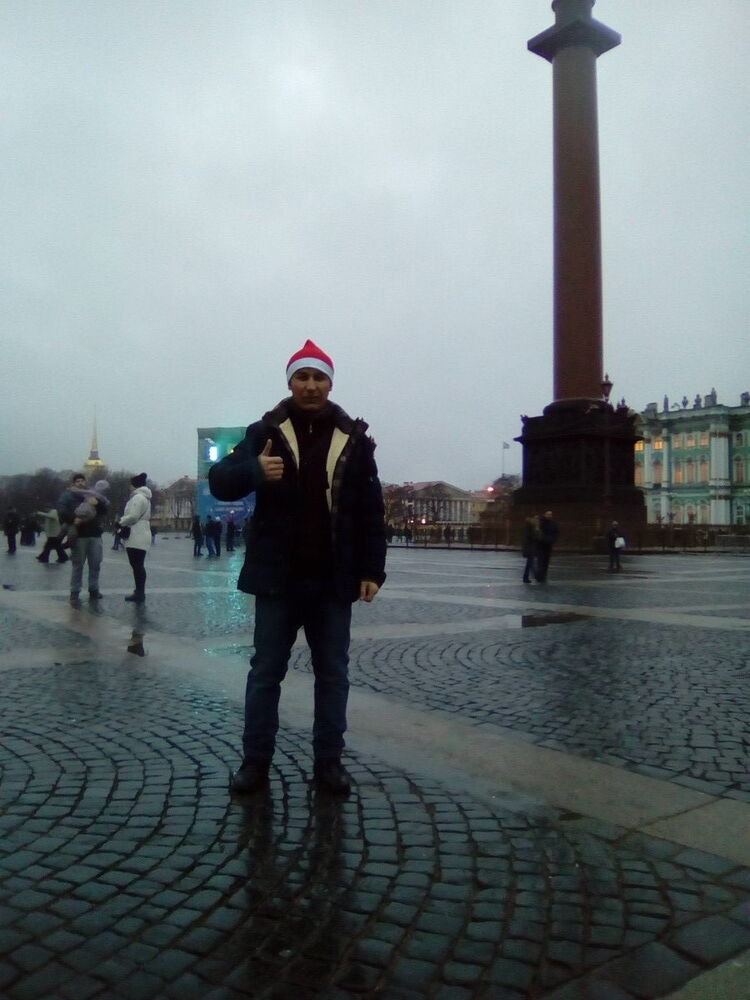  -,   Ali, 33 ,   ,   , c 