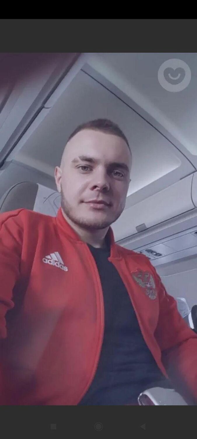  24465876  Petru, 32 ,    