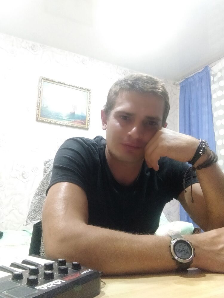  46654196  , 34 ,    