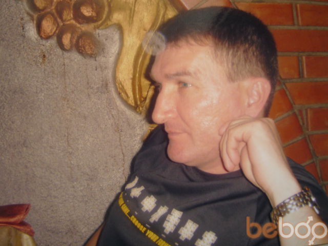  942666  Roman, 58 ,    