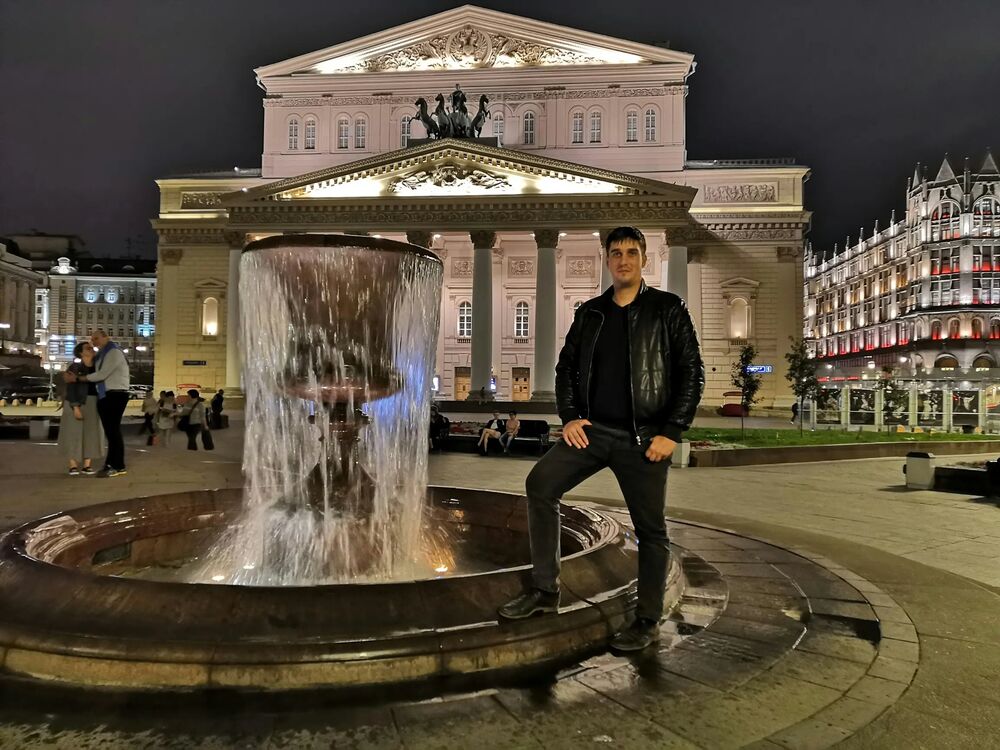  49623666  Vladimir, 35 ,    