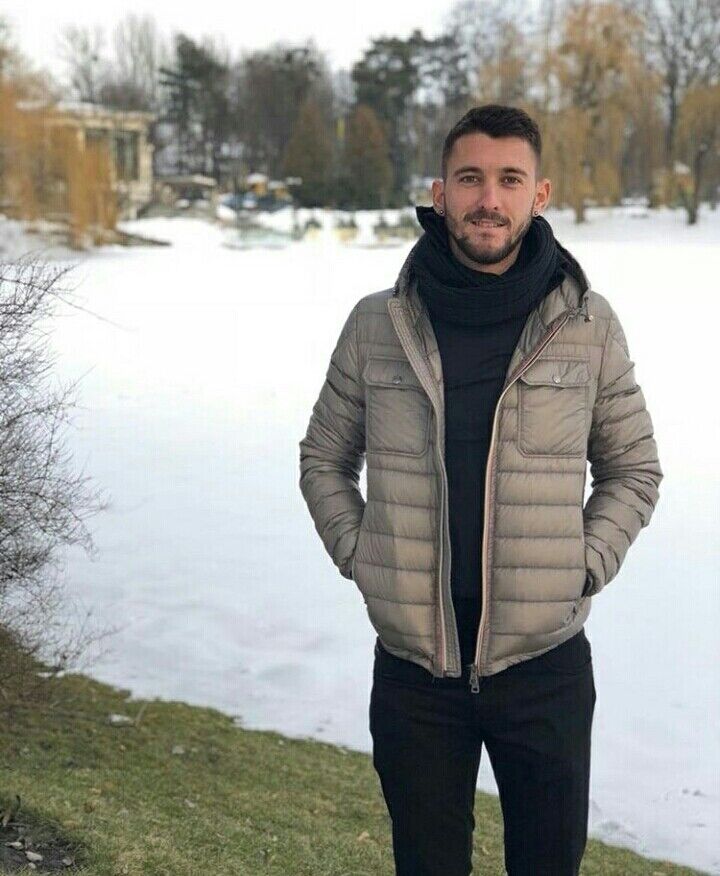  ,   Anton, 33 ,   ,   , c , 