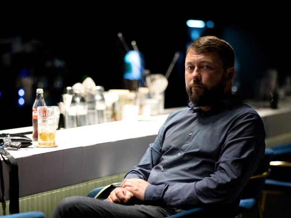  -,   , 40 ,   ,   