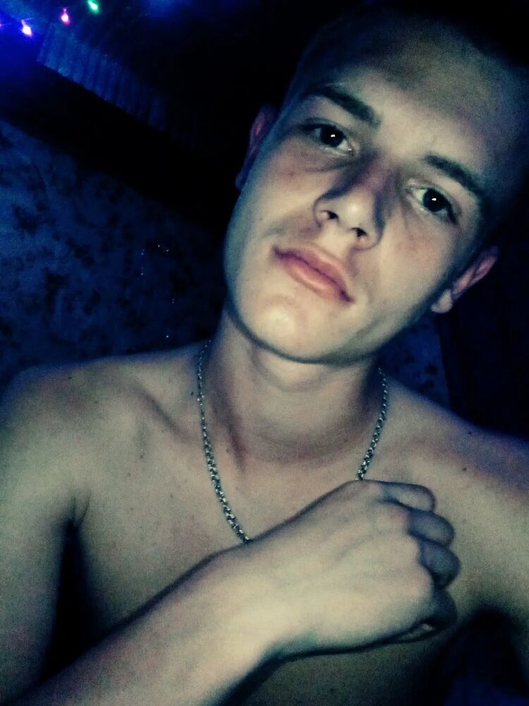  40768956  , 22 ,    