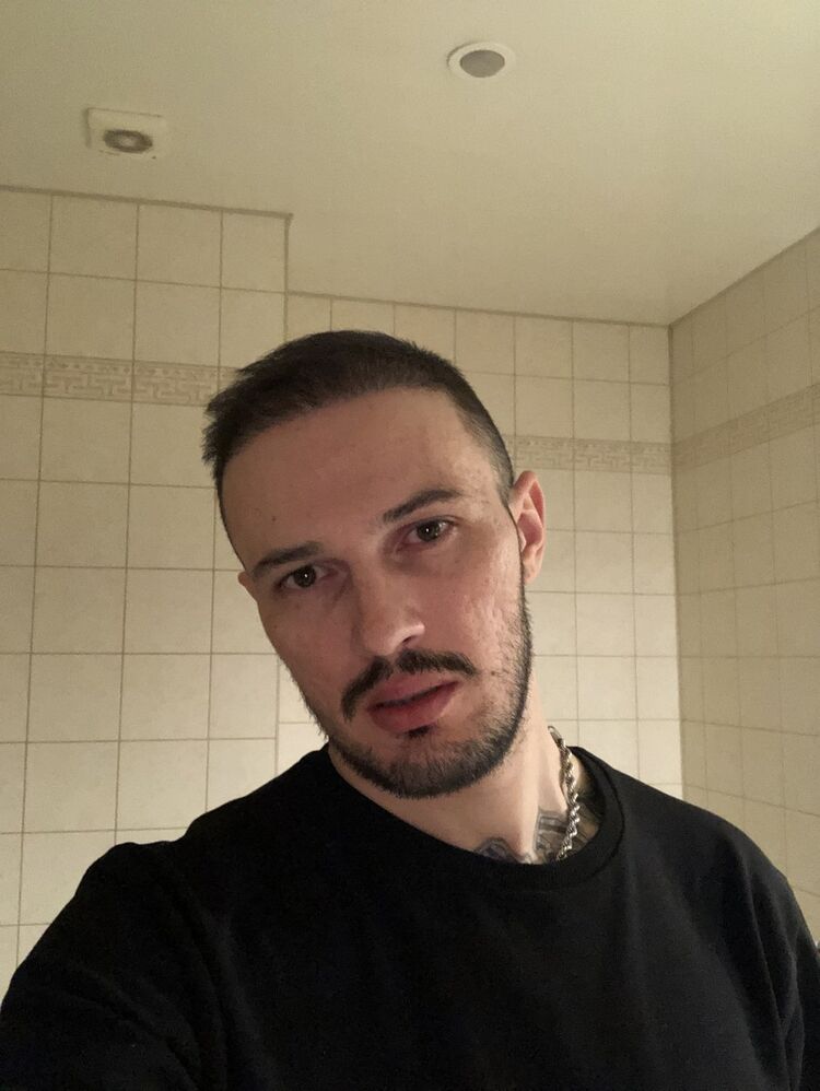 ���� 16890266 ������� Emil, 36 ���, ���� ���������� � ������