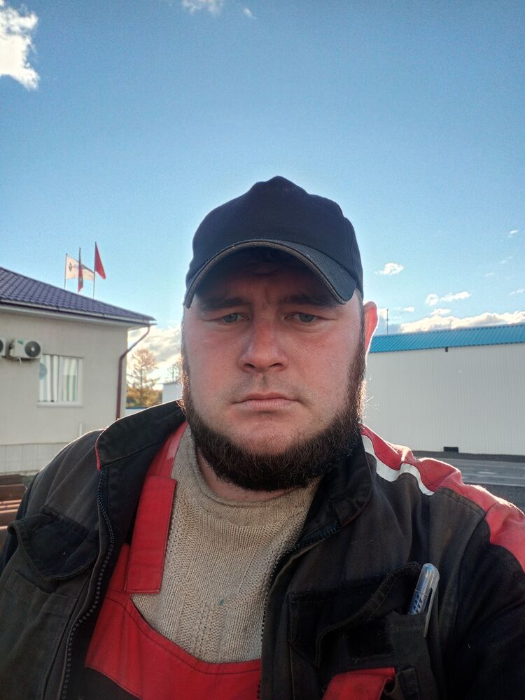  30637956  , 34 ,    