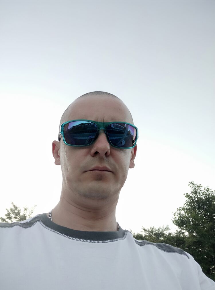  25072246  , 46 ,     