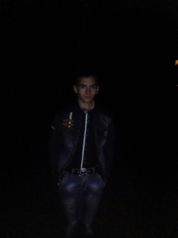  8087206  Vladimir, 28 ,    