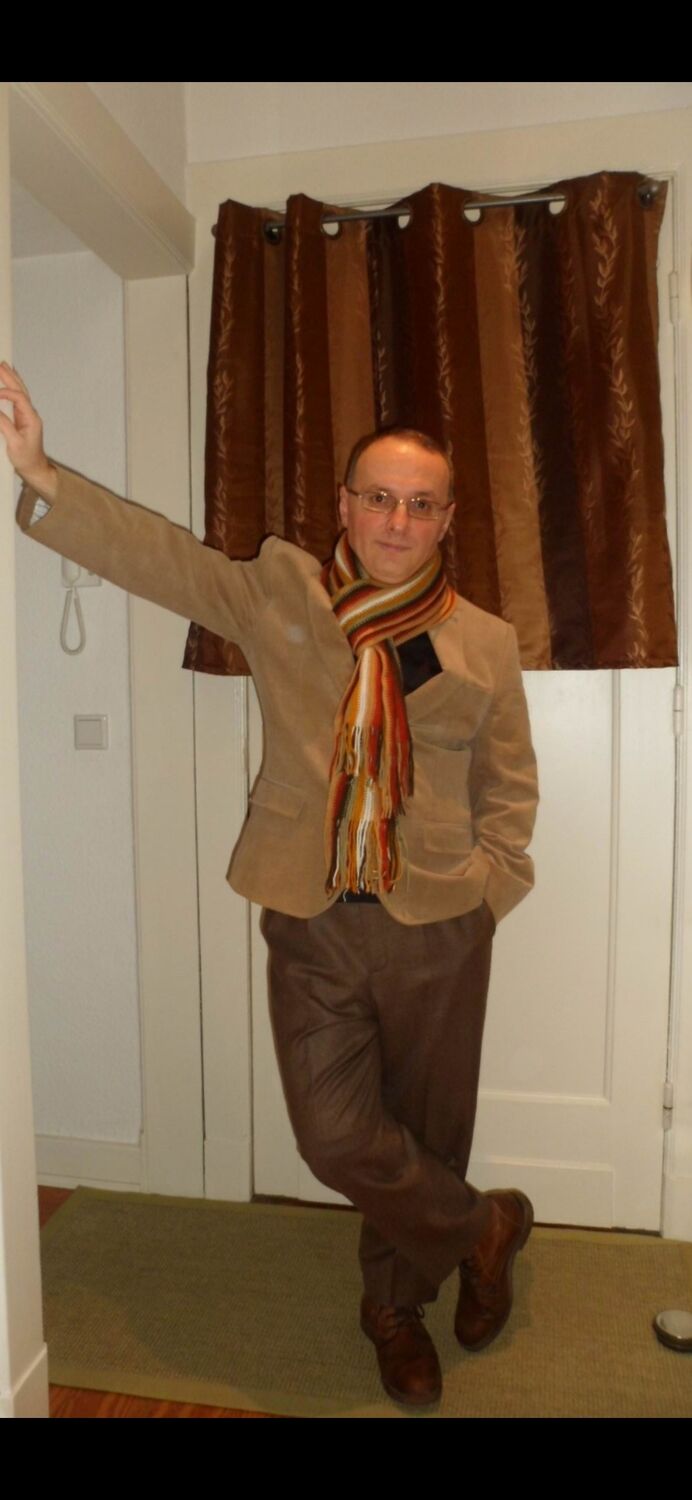  ,   Rufat, 47 ,   ,   , c 