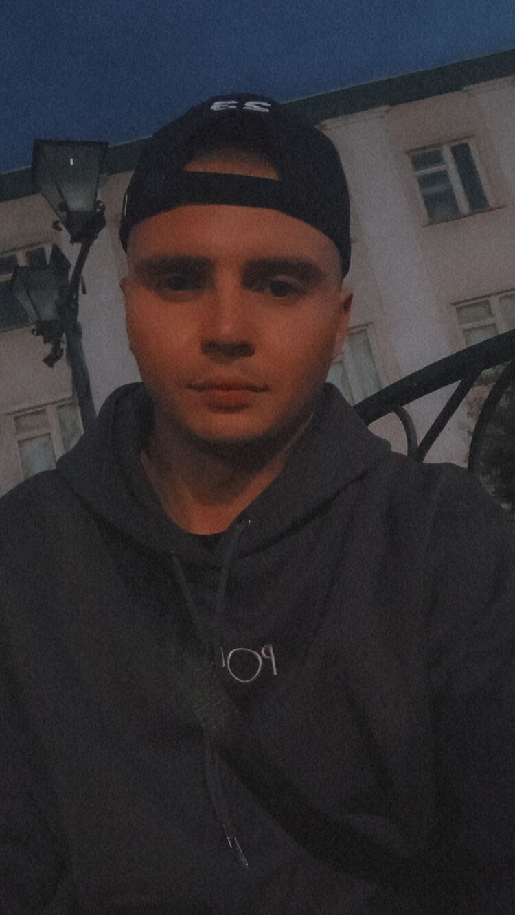  46314996  Dmitry, 26 ,    