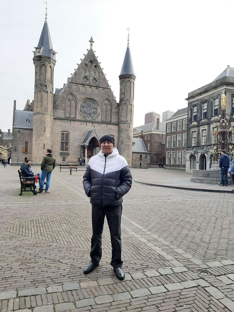  30359936  Abai, 40 ,    