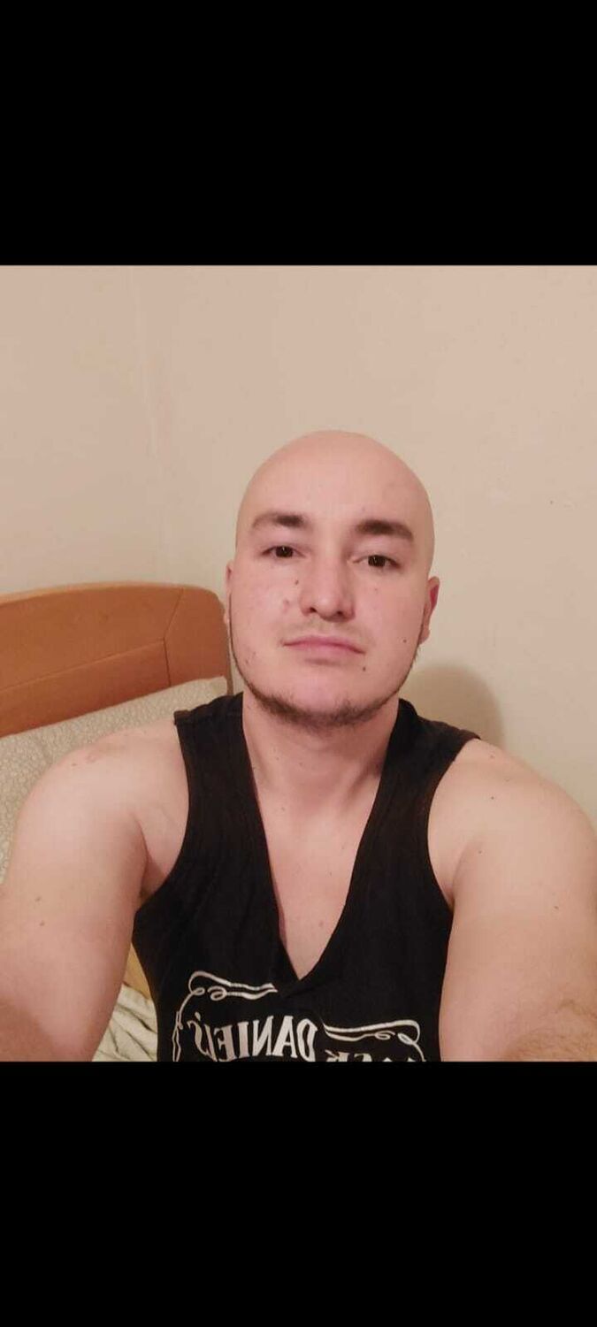  ,   Albert, 37 ,   ,   