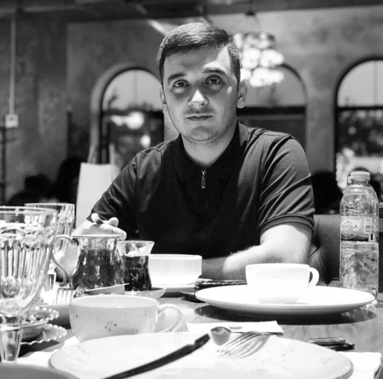 ���� 44064186 ������� Byaxke, 32 ����, ���� ���������� � ��������