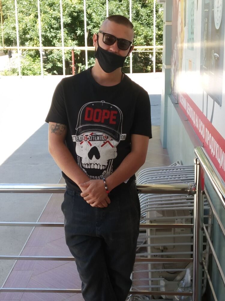  23538696  Renat, 34 ,    