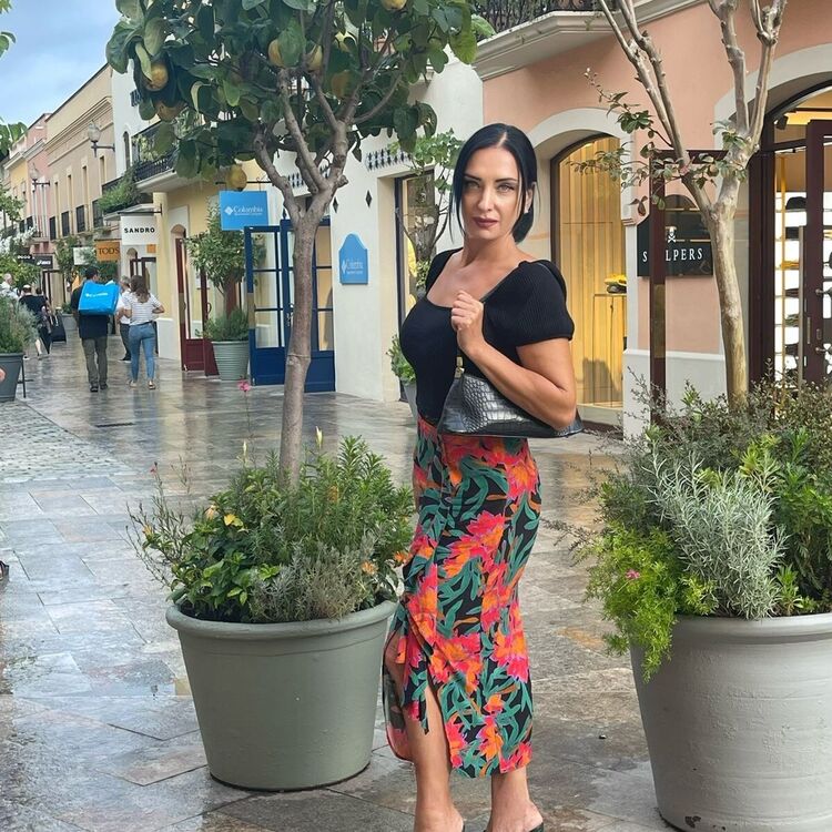 Barcelona,   , 48 ,   ,   , c 