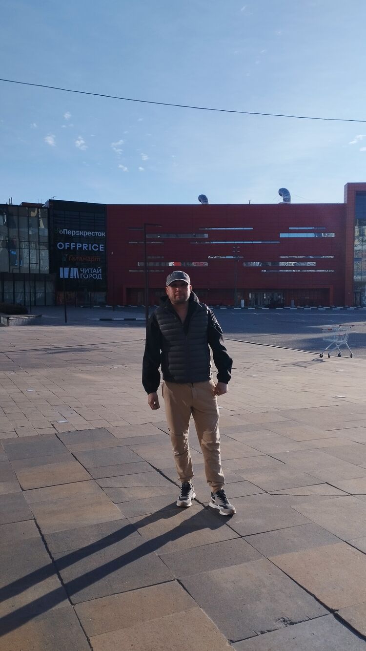   ,   Anvar, 40 ,   ,   