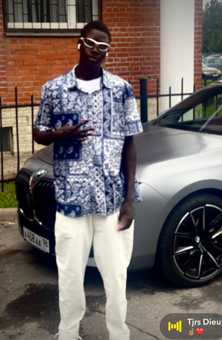  44662456  Birama, 27 ,    -