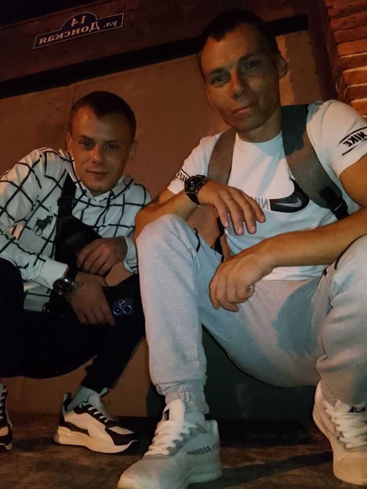  ,   Vlad, 25 ,     , c , 