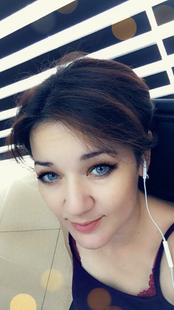  ,   Rosa, 34 ,   ,   , c 
