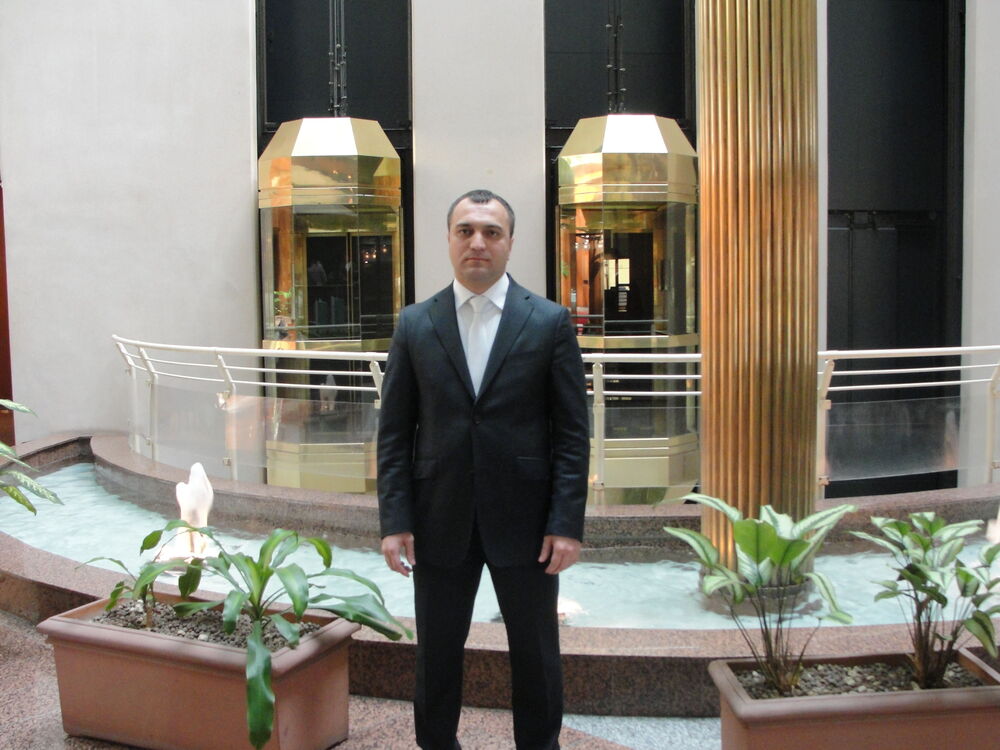  43628356  Ruslan, 46 ,    