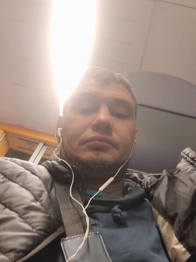  ,   Vitja, 35 ,   ,   