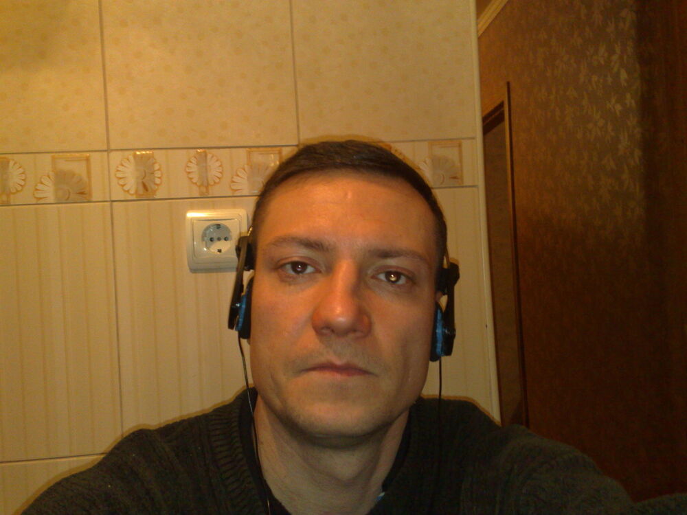  4090626  , 46 ,    
