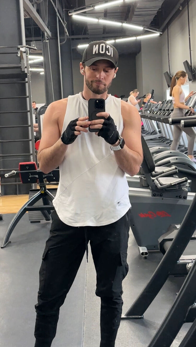 ���� 56043106 ������� ������, 28 ���, ���� ���������� � �����������