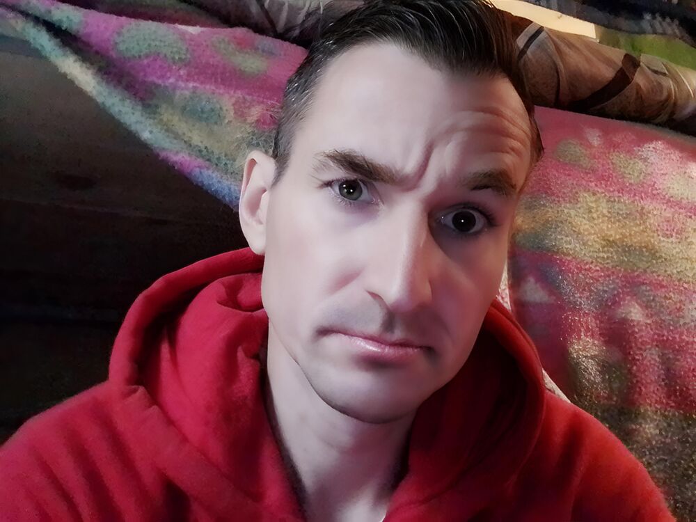  52416556  Vladimir, 39 ,     