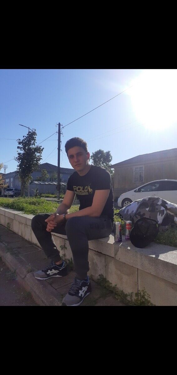 ���� 21359886 ������� Ilia, 28 ���, ���� ���������� � �������