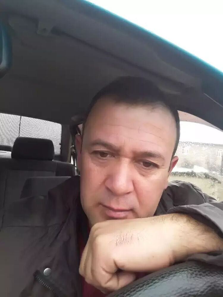  --,   , 42 ,   