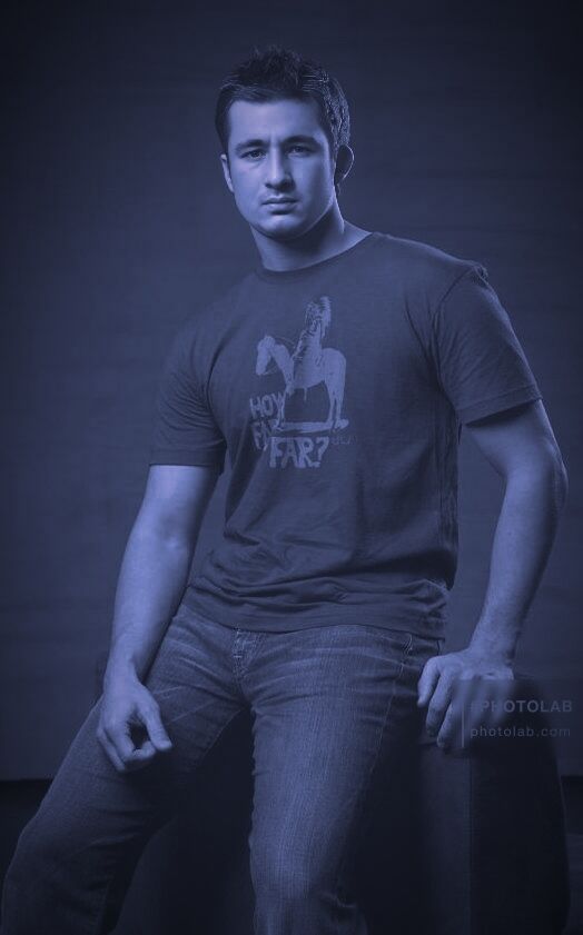  ,   Timur, 32 ,  