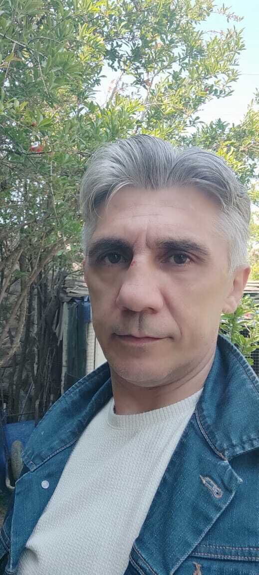  51923526  Vigo, 50 ,    